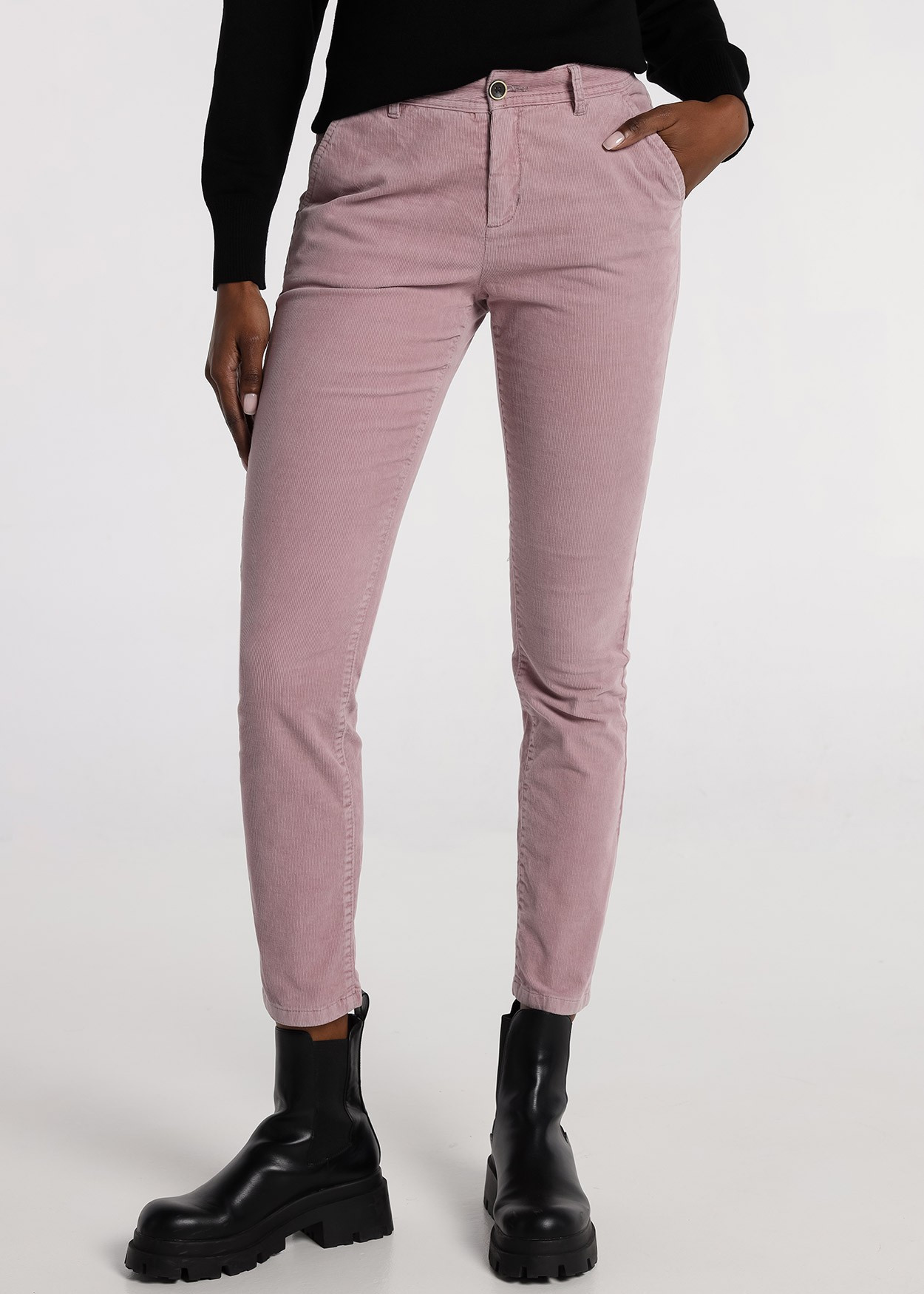 Chino Trousers - Low Rise - Slim Fit | Size in Inches Cimarron