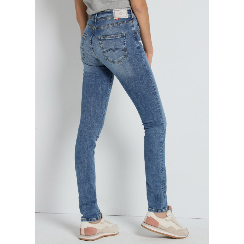 NOUFLORE BLUM Jean slim : Medium Box - Rise fit - Taille en pouces