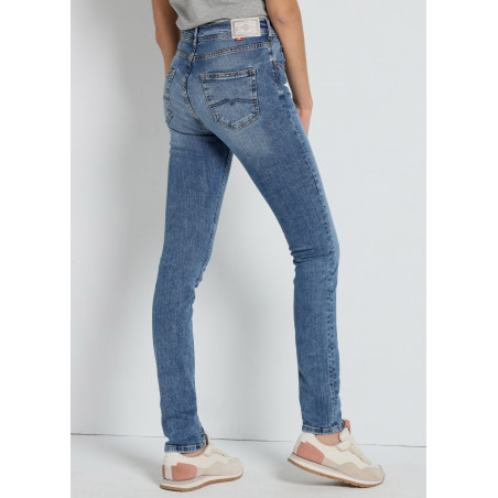 NOUFLORE BLUM Jean slim : Medium Box - Rise fit - Taille en pouces