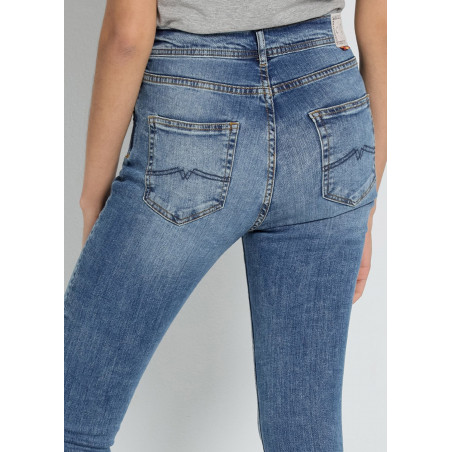 NOUFLORE BLUM Jean slim : Medium Box - Rise fit - Taille en pouces