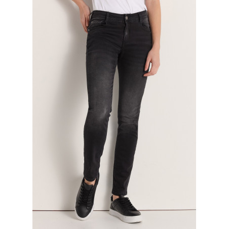 CASSIS BLACKY - Skinny Jeans | Short Cut | Inch Taille