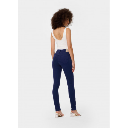 NOUFLORE BLUM Jean slim : Medium Box - Rise fit - Taille en pouces