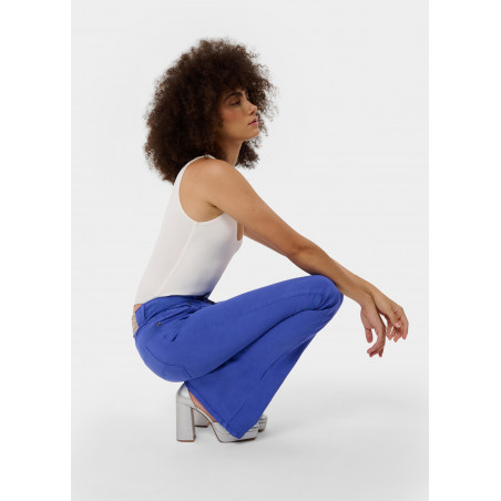 CARLA SATEN - Pantalon |Flared fit - Taille haute | Taille en pouces